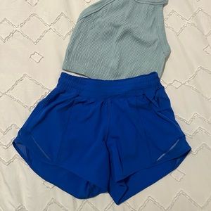 LULULEMON Hotty Hot High-Rise Lined Short 2.5"